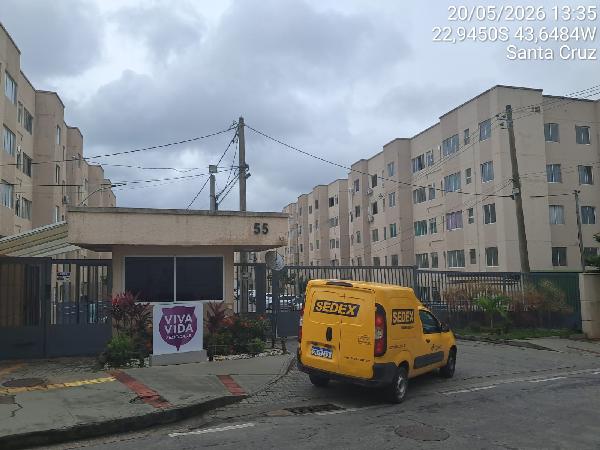Apartamento em Rio de Janeiro, Santa Cruz, Rua Aporuna, N. 111, Apto 111, Bl 05, RJ. Área: 41.07m2