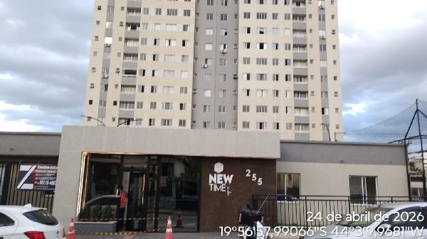 Apartamento em Contagem, Parque Riacho Das Pedras, Rua Rio Paranagua, N. 255, Apto 1402, Bl 01 Vaga De Garagem 104, MG. Área: 53.27m2