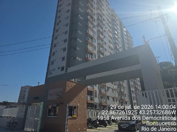 Apartamento em Rio de Janeiro, Manguinhos, Avenida Dos Democraticos, N. 1913, Apto 101, Lt 01 Bl 01, RJ. Área: 47m2