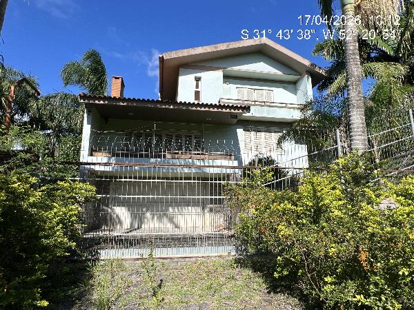 Casa em Pelotas, Barragem, Avenida Vinte E Cinco De Julho, N. 327,, RS. Área: 460m2