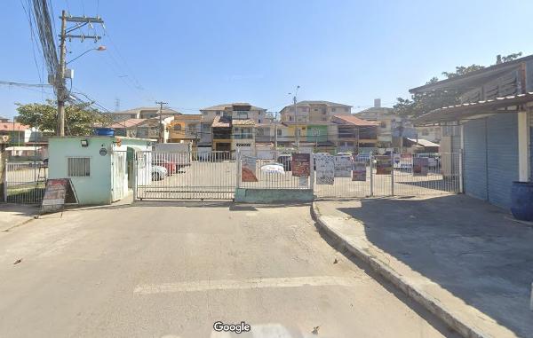 Casa em Nova Iguaçu, Ponto Chic, Rua Jose Dias Valente, N. 79, RJ. Área: 53.64m2