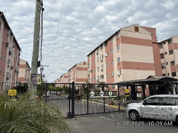 Apartamento em Porto Alegre, Rubem Berta, Rua Jose Barcellos Garcia, N. 100, Apto 107, Bl B, RS. Área: 37.06m2