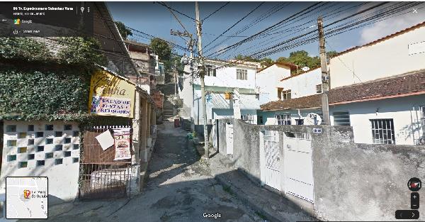 Casa em Niterói, Fonseca, Travessa Vinte E Dois De Outubro, N. 640, RJ. Área: 61m2