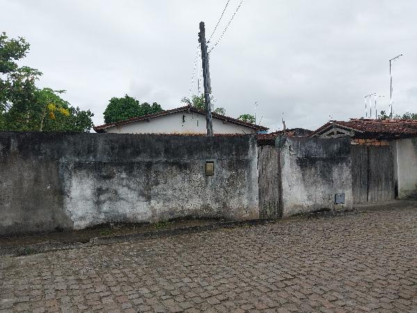 Casa em São Felipe, Centro, Rua Bevenuto Noya, N. 571, Cs 571, BA. Área: 117.95m2