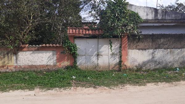 Casa em Magé, Maua, Rua  Regina, N. 18, Lot 10 Qd 07, RJ. Área: 68m2
