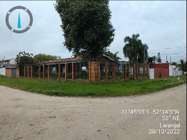 Casa em Pelotas, Laranjal, Rua Bage, N. 624,, RS. Área: 120.64m2