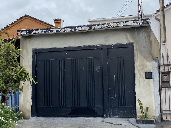 Casa em Ribeirão Preto, Ipiranga, Rua Para, N. 321,, SP. Área: 90.8m2