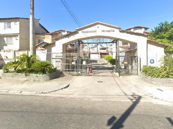 Casa em Mesquita, Rocha Sobrinho, Rua Cachoeira, N. 04, Cs 47, RJ. Área: 61.4m2
