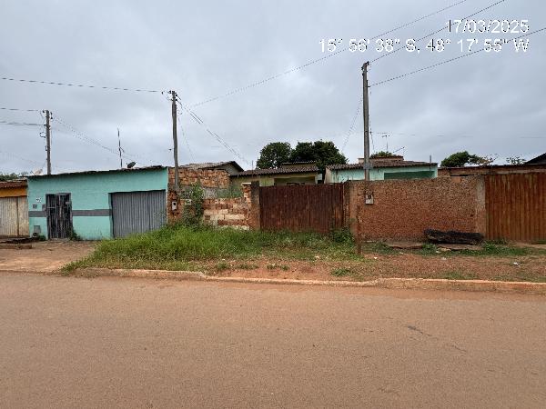 Casa em Santo Antônio do Descoberto, Jardim Ana Beatriz I, Rua 12, N. Sn, Lt 09-A Qd 41, GO. Área: 61.9m2