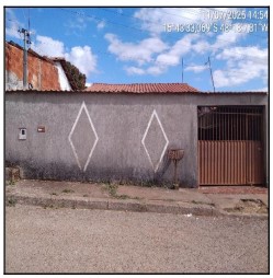 Casa em Águas Lindas de Goiás, Jardim Da Barragem Vi, Quadra 54, N. Sn, Lt 17a-04 Rua 25, GO. Área: 73.8m2