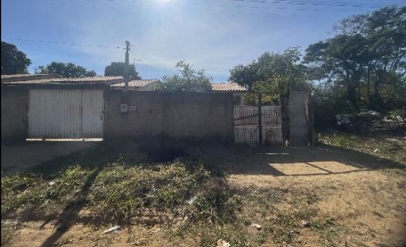 Casa em Santo Antônio do Descoberto, Parque Estrela Dalva Xiv, Rua 42, N. Sn, Qd 112, Lt 27-A, GO. Área: 54m2