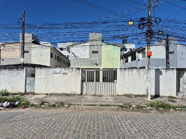 Casa em Paulista, Pau Amarelo, Rua Anizio Rosendo Da Silva, N. 719, Cs 3 Lt 4 Qd E Lot N Sra Do Perpetuo S, PE. Área: 55m2