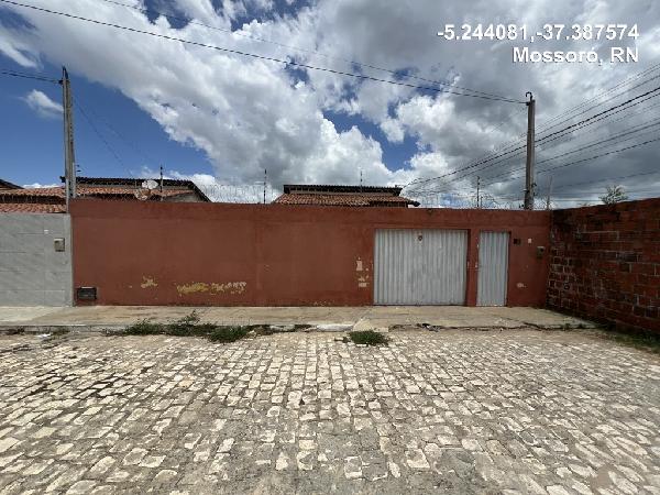 Casa em Mossoró, Itapetinga, Rua Caico, N. 10, Qd 20 Lt 247, RN. Área: 58.54m2
