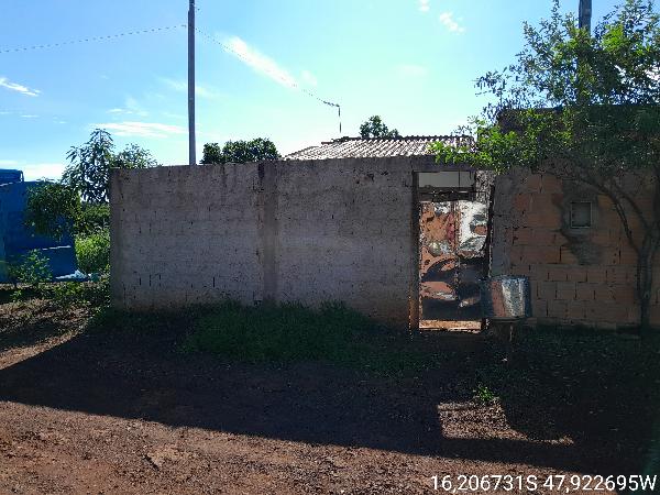 Casa em Luziânia, Parque Alvorada I, Quadra 56, N. Sn, Lt 21 Rua 17, GO. Área: 62.51m2