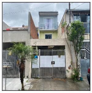 Casa em Curitiba, Cidade Industrial, Rua Jose Laurindo De Souza, N. 1373, Casa 01, PR. Área: 66.8m2