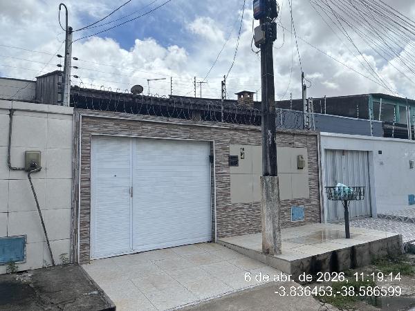 Casa em Fortaleza, Aracape, Rua Alan Castelo, N. 64, Lt 24 Qd A, CE. Área: 83.15m2
