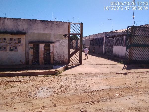 Casa em Cidade Ocidental, Mansoes Recreio Estrela D'alva I, Quadra 33, N. Sn, Casa 01, Lt 04, Rua 17, GO. Área: 109.38m2