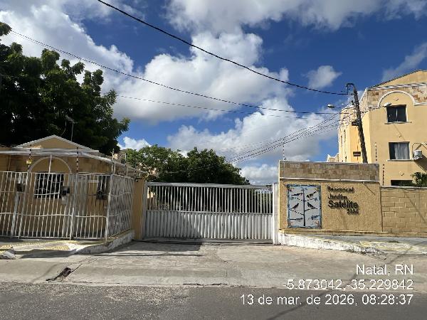 Apartamento em Natal, Pitimbu, Avenida Dos Caiapos, N. 2004, Apto 303, Bl 01, RN. Área: 49.05m2