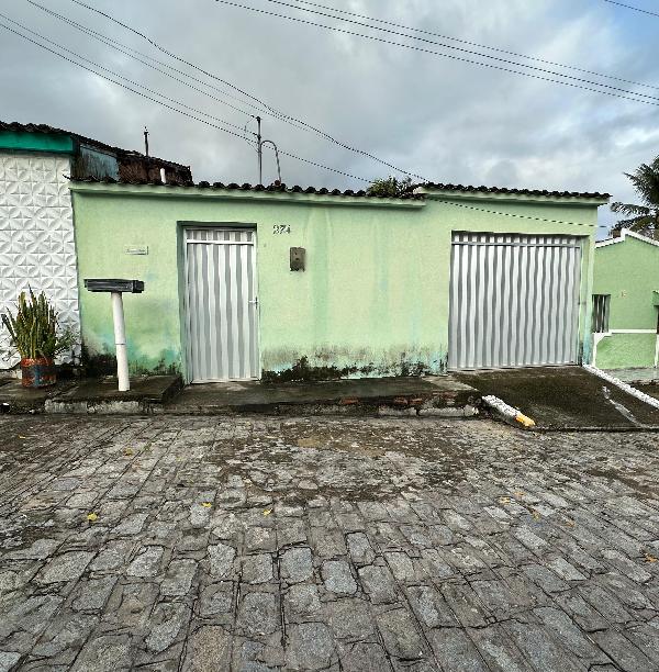 Casa em Junqueiro, Alto Do Cruzeiro, Rua JoÃO Francisco Do Nascimento, N. 274, Qd M Lt 20, AL. Área: 96m2