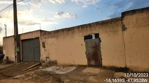 Casa em Luziânia, Parque Estrela Dalva X, Quadra 543, N. Sn, Cs B  Lt 03 Vaga 02, GO. Área: 61.73m2
