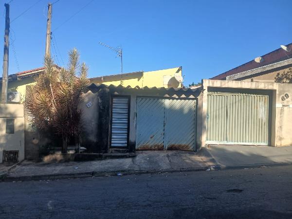 Casa em Limeira, Jardim Bartolomeu Grotta, Rua Senhor Luiz Bucci, N. 61, Lote 03 Quadra A, SP. Área: 69.75m2