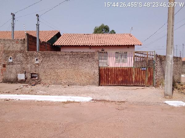 Casa em Cocalzinho de Goiás, Itamar Nobrega Ii, Rua 16, N. Sn, Qd 15, Lt 01, GO. Área: 47.5m2