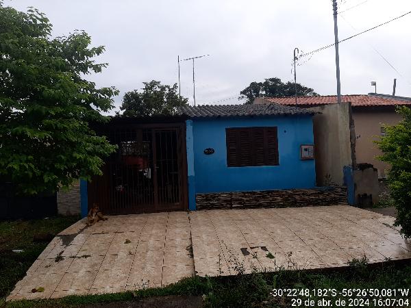 Casa em Quaraí, Centro, Rua Julio De Castilhos, N. 514, Lt 03, Qd 45, RS. Área: 68.6m2
