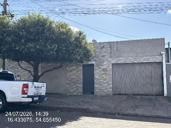 Casa em Rondonópolis, Jardim Liberdade, Avenida Rosalvo Fernandes Farias, N. 909, Lt 14 Qd 65, MT. Área: 57.05m2
