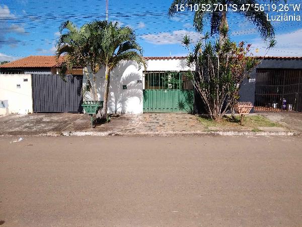 Casa em Luziânia, Parque Sol Nascente, Quadra 40, N. Sn, Cs 02 Lt 09 Rua 18, GO. Área: 64.32m2