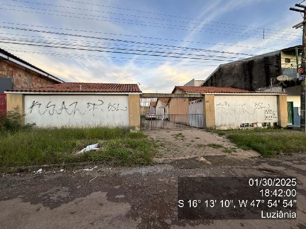 Casa em Luziânia, Vila Guara, Avenida Perimetral, N. Sn, Cs 02 Lt 8-A Qd 29, GO. Área: 48.94m2