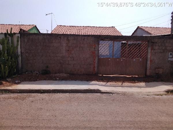 Casa em Cocalzinho de Goiás, Lot Girassol Residen, Rua Iv, N. Sn, Qd 16, Lt 18, GO. Área: 47.5m2