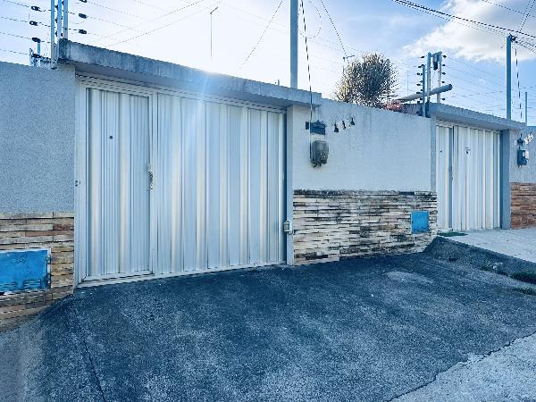 Casa em Maranguape, Novo Maranguape I, Rua Luis Tiburcio, N. 414, Tr D Lt 17 Qd 151, CE. Área: 90m2