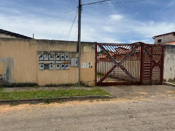Casa em Luziânia, Parque Estrela Dalva Ix, Quadra 73, N. Sn, Lt 52 Cs 12 Rua 29, GO. Área: 55.13m2