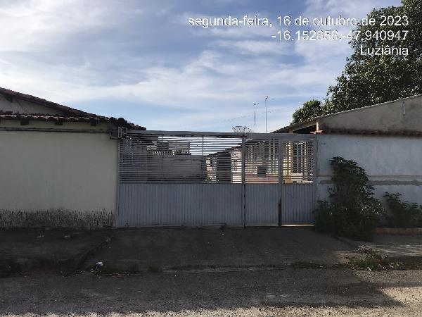 Casa em Luziânia, Parque Estrela Dalva Ix, Quadra 17 (Rua 19), N. S/N, Qd 17 Lt 06 Cs 04, GO. Área: 52.18m2