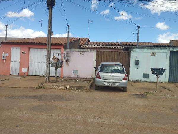 Casa em Luziânia, Jardim Do Inga Gleba B, Rua Pedro Ribeiro Da Silva, N. S/N, Cs 01 Lt 17 Qd 128, GO. Área: 59.46m2