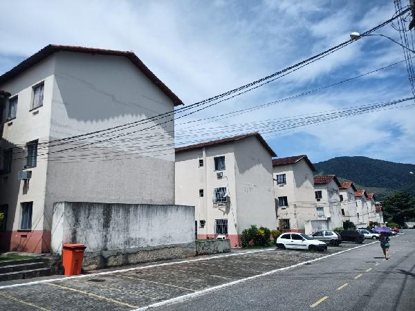 Apartamento em Nova Iguaçu, Jardim Guandu, Estrada Humaita, N. 5769, Apto 201, Bl 25, RJ. Área: 47.2m2
