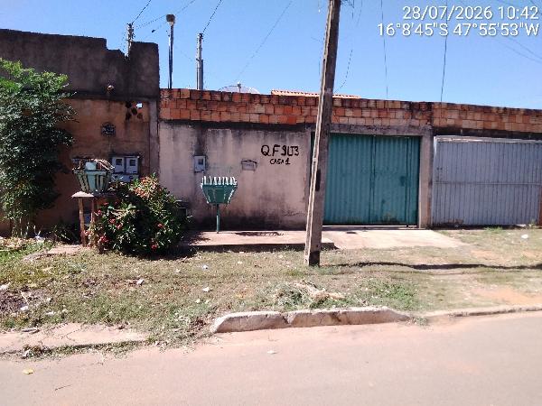 Casa em Luziânia, Cidade Jardim Marilia, Quadra F 9, N. Sn, Cs 01 Lt 03, GO. Área: 66.15m2