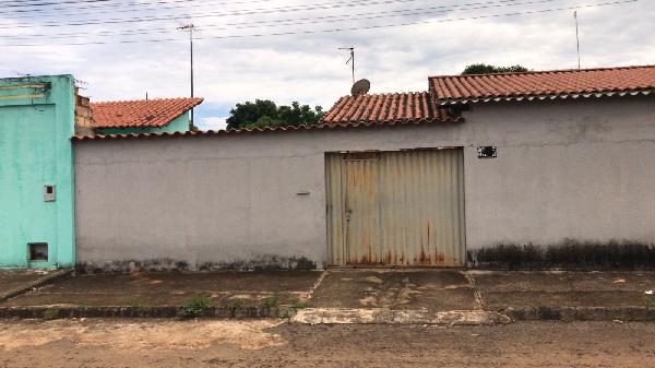 Casa em Luziânia, Parque Industrial Mingone, Quadra 35, N. Sn, Cs 02 Lt J R 10, GO. Área: 68.79m2