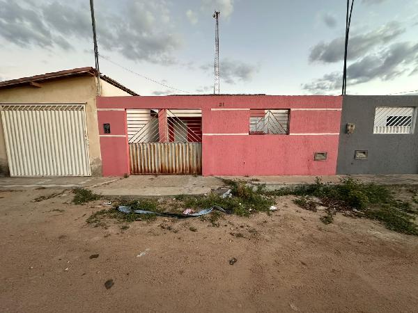 Casa em Tenente Laurentino Cruz, Centro, Rua Manoel Higino De Araujo, N. 31,, RN. Área: 63.85m2