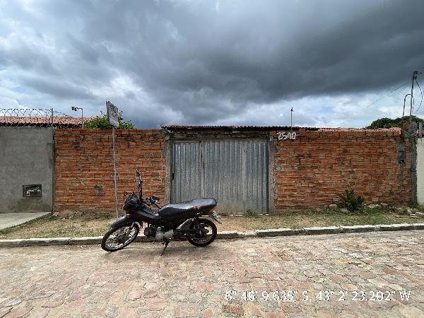 Casa em Floriano, Irapua I, Rua Sao Joao, N. 2540, Qd 2 Lt 07, PI. Área: 83.89m2