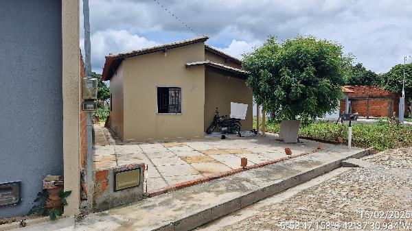 Casa em Água Branca, Poeirão, Rua Projetada 11, N. 112,, PI. Área: 62.31m2