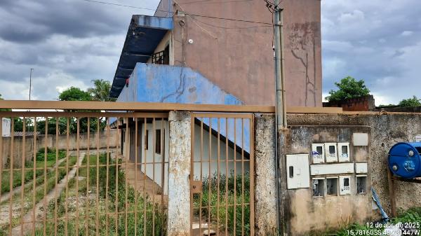 Apartamento em Águas Lindas de Goiás, Parque Da Barragem Setor 06, Quadra 2, N. Sn, Apto 102, Lt 03, Cj B, Setor 06, GO. Área: 42.88m2