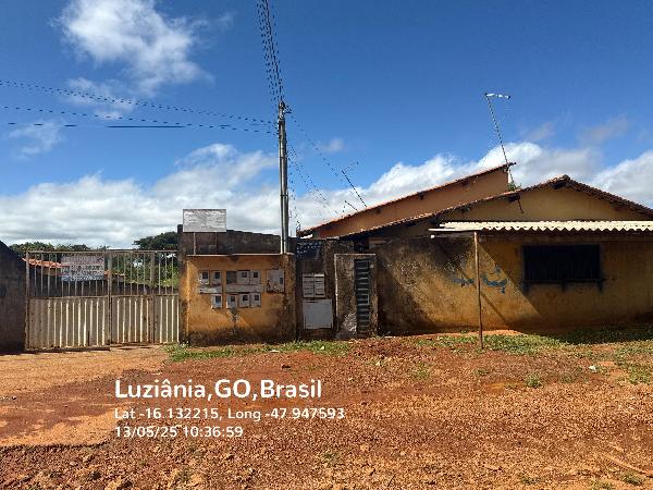 Casa em Luziânia, Jardim Planalto, Quadra 45, N. S/N, Cs 01 Lt 17 Av De Penetracao, GO. Área: 55.13m2