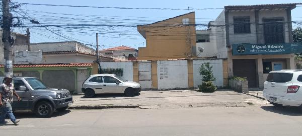 Apartamento em Nova Iguaçu, Rodilândia, Travessa Estrada De Ferro, N. 15, Apto 201, Lt 15, Qd C, RJ. Área: 47.69m2