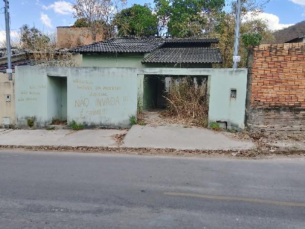 Casa em Campos Belos, Bem Bom, Qd N, N. Sn,  Lt 1b Avenida Z Zona D, GO. Área: 75m2