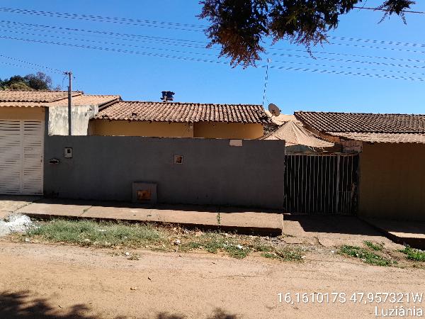 Casa em Luziânia, Parque Estrela Dalva Ix, Quadra 168, N. Sn, Cs 02 Lt 02  Vaga 02 Rua 112, GO. Área: 55.18m2