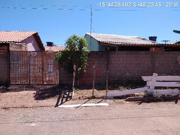 Casa em Cocalzinho de Goiás, Itamar Nobrega Ii, Rua 18, N. Sn, Qd 16 Lt 12, GO. Área: 47.5m2