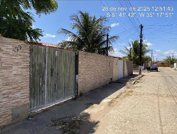 Casa em Extremoz, Centro, Rua Sabia, N. 219, Qd 05 Lt 122, RN. Área: 70.27m2