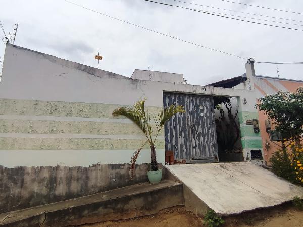 Casa em Itaberaba, Lot Morada Do Sol, PraÇA Gilberto Cincura De Andrade, N. 40, Loteamento Morada Do Sol, BA. Área: 48m2