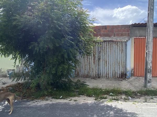 Casa em Horizonte, Vertente, Rua Sdo 01, N. 304a, Cs A, CE. Área: 53.14m2